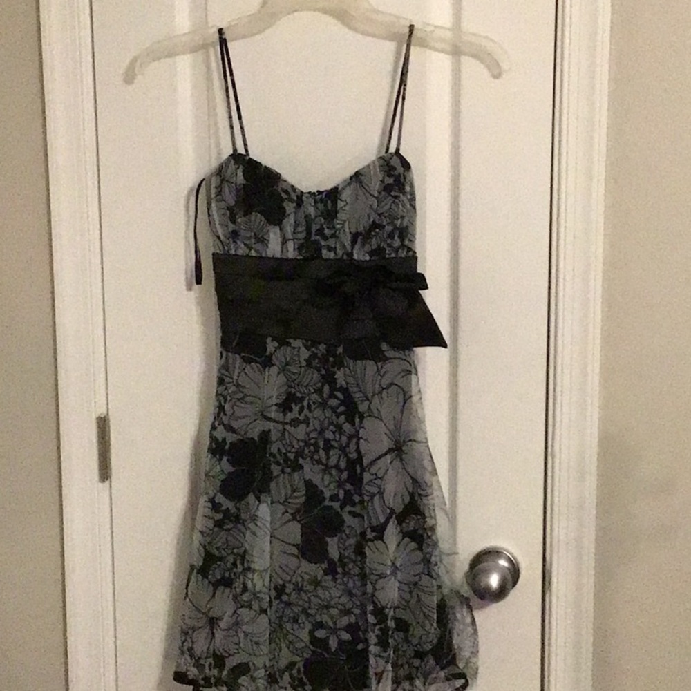 Spaghetti Straps lase black flower dress